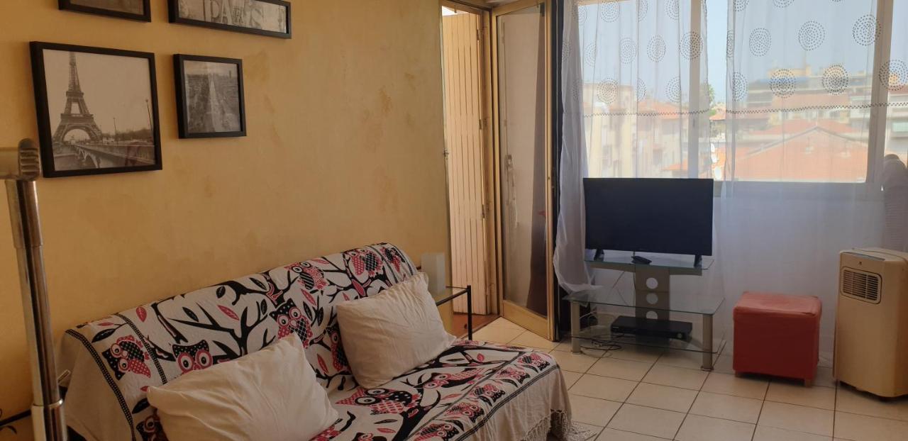 Studios A Golfe Juan Ngoại thất bức ảnh